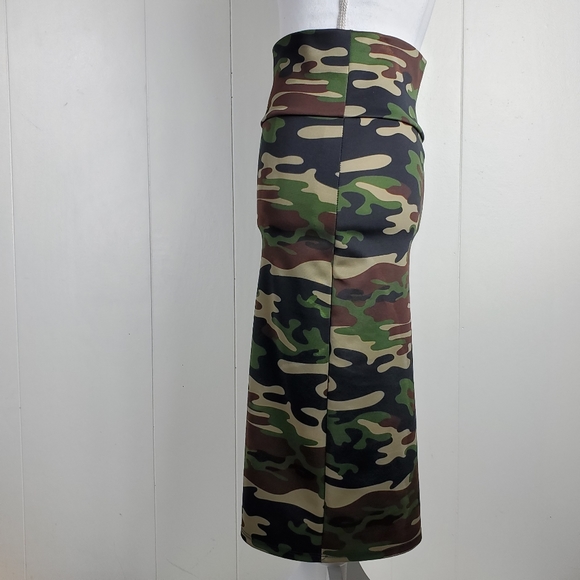 Agnes and Dora Camouflage hat size small - Picture 11 of 12